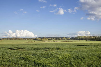 90.4 acres of Arable Land for sale in Kintbury