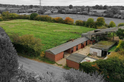 4 acres of House with Land for sale in Barlestone