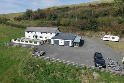 6.6 acres of Smallholding for sale in Melindwr