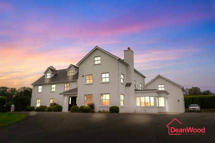 3.5 acres of House with Land for sale in undefined