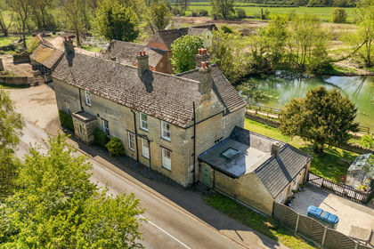 1 acre of Cottage for sale in Ashton