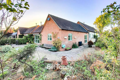 Barn Conversion for sale in Wall