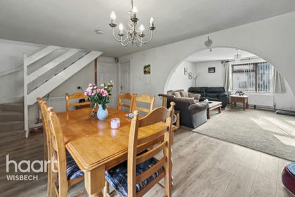 1 acre of House with Land for sale in Tydd St. Giles