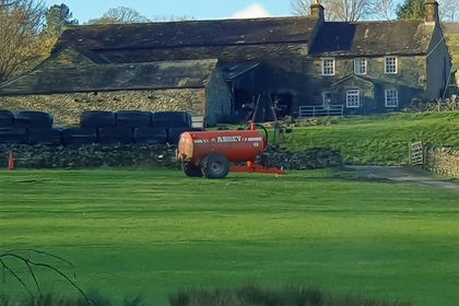 3.5 acres of House with Land for sale in Bampton