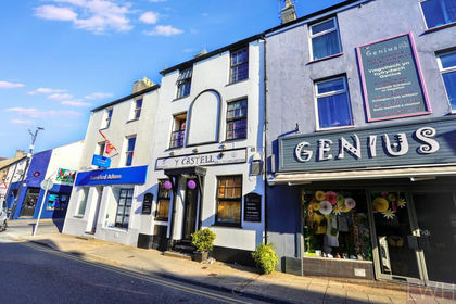 Land for sale in Pwllheli