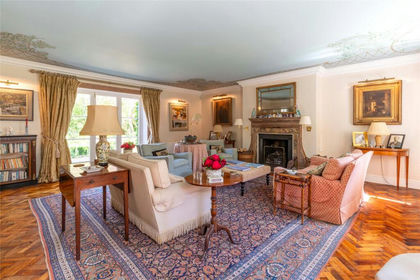 7.5 acres of House with Land for sale in Copdock and Washbrook