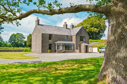 10 acres of House with Land for sale in Llannor