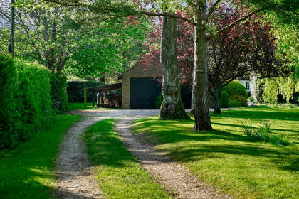 2.3 acres of House with Land for sale in Kingsnorth
