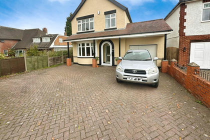 6 acres of House with Land for sale in Overseal