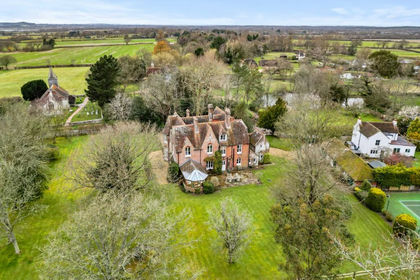 1.3 acres of Country Home for sale in Chalvington with Ripe