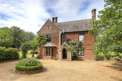 2.7 acres of House with Land for sale in Ashbocking