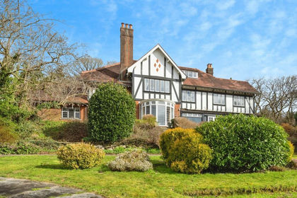 5 acres of Land for sale in Clydach