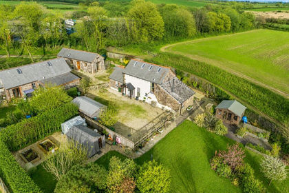Barn Conversion for sale in Sutcombe