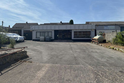 Workshop for sale in Walton