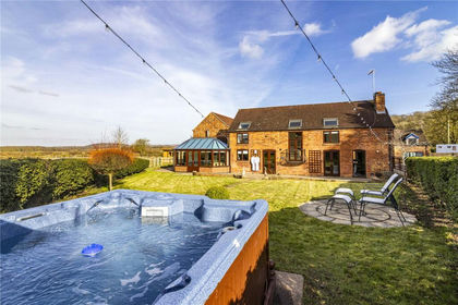 1 acre of Equestrian property for sale in Bunny