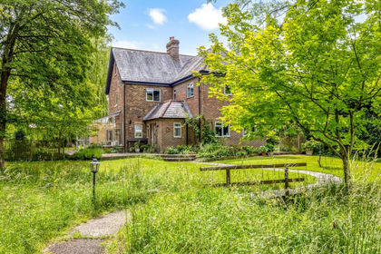 1.4 acres of House with Land for sale in Slinfold