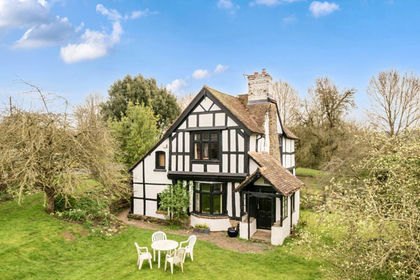 8.4 acres of Agricultural Land for sale in Richards Castle (Hereford)