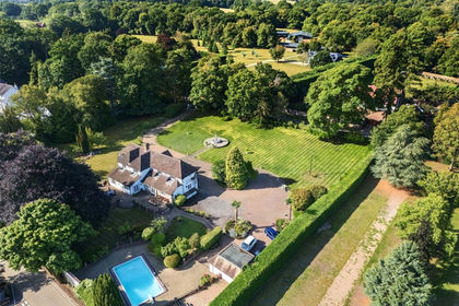 1.8 acres of House with Land for sale in Knockholt
