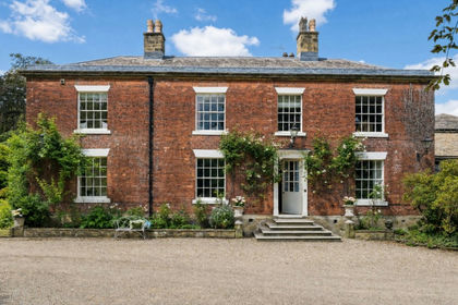 8 acres of Country Home for sale in Mirfield