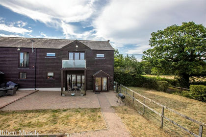 Barn Conversion for sale in Stansted