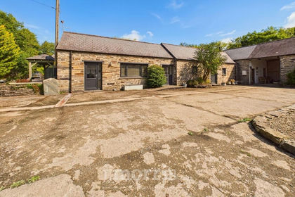 Barn Conversion for sale in Llangoedmor