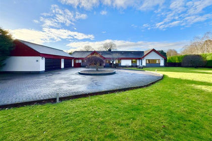 1.1 acres of Land for sale in Rutherglen