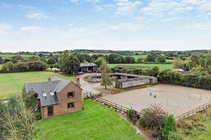 7.7 acres of Land for sale in Llangarron