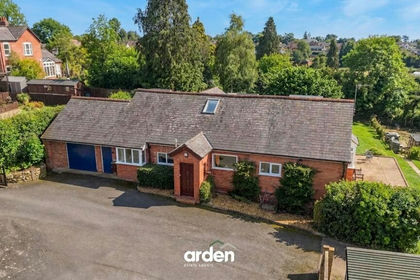 1.5 acres of House with Land for sale in Redditch