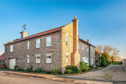 Land for sale in Beeford