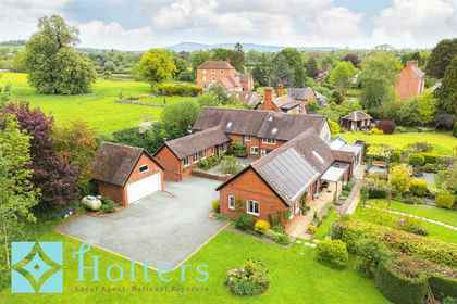 Barn Conversion for sale in Ashford Bowdler