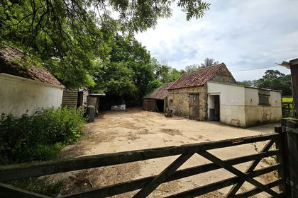 1 acre of Equestrian property for sale in Selwood