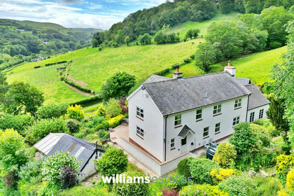 10 acres of House with Land for sale in Llanfair Talhaiarn