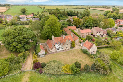 5.1 acres of House with Land for sale in Welby