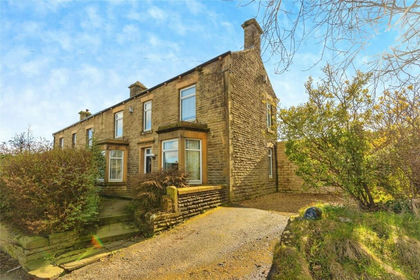2 acres of Equestrian property for sale in Stalybridge and Hyde