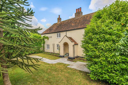 12.3 acres of Equestrian property for sale in Kingston