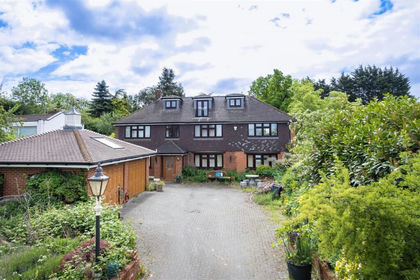 1.4 acres of House with Land for sale in Harlow