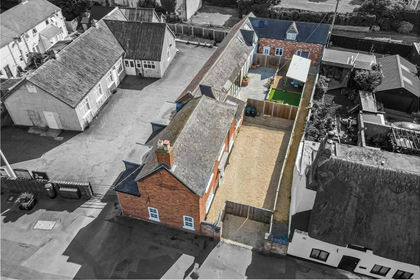 Barn Conversion for sale in Kempsey