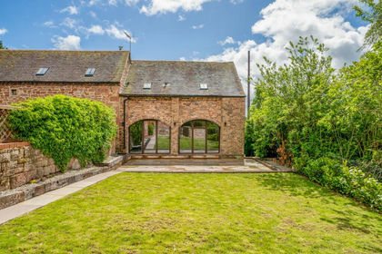 Barn Conversion for sale in Alveley