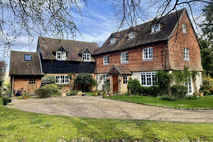 Land for sale in Burnham