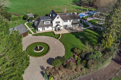 1.8 acres of House with Land for sale in Wivelsfield