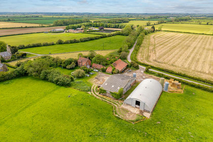 100.6 acres of Farm for sale in Cold Hanworth