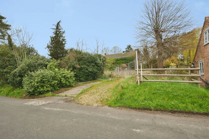 Land for sale in Upton