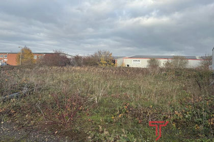 Small Plot of Land for sale in Stoke