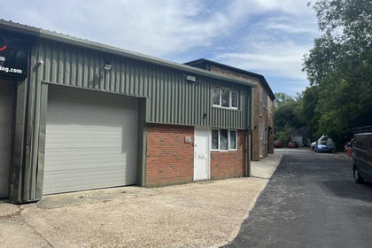 Warehouse for sale in Charlwood