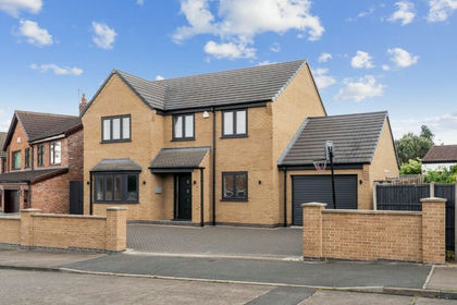 Land for sale in Leicester South