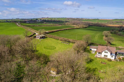 4 acres of House with Land for sale in Peters Marland