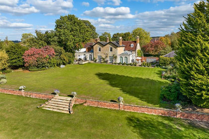 3.4 acres of Land for sale in Moreton Morrell