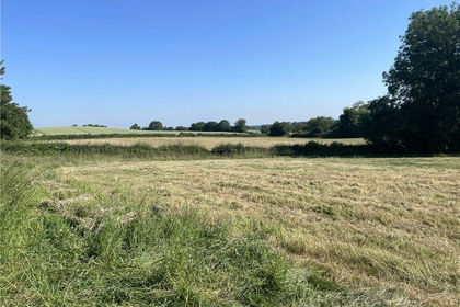 7.3 acres of Agricultural Land for sale in Marton cum Grafton