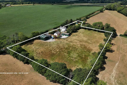 3.4 acres of House with Land for sale in Wiston