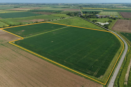 29.2 acres of Arable Land for sale in Louth